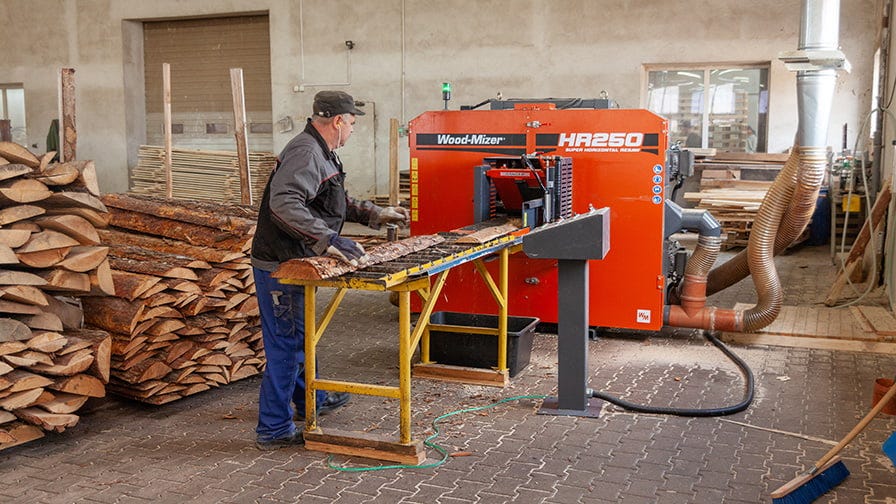 Wood-Mizer HR250 twin blade horizontal resaw